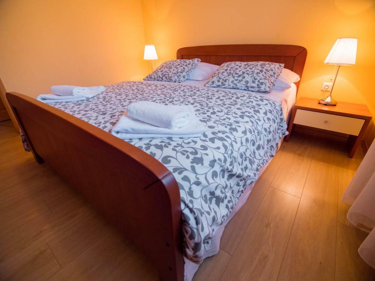 Apartments Villa Kristina ซูเปทาร์สกา ดรากา ภายนอก รูปภาพ